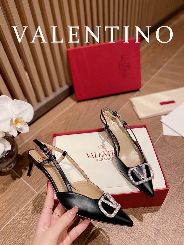 Valentino Women's Shoes 586